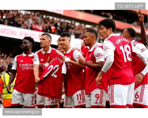 诺丁汉森林中场组织能力持续提升,攻防转换效率显著增强 诺丁汉森林中场组织能力持续提升,攻防转换效率显著增强