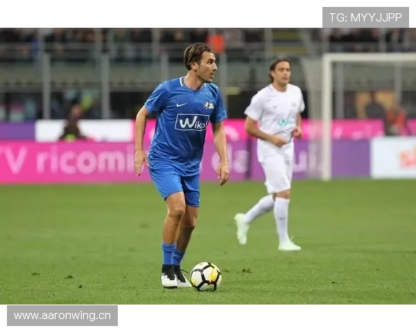 莱比锡红牛：资本背景话题持续讨论，对球队形象与发展带来复杂影响