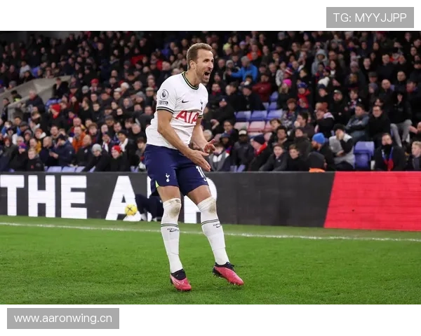 哈里·凯恩从热刺青训到世界顶级中锋的生涯跃迁路径解析