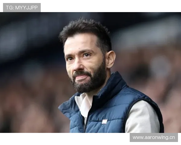 瓦伦西亚管理层决策争议持续发酵，球队运营与竞技表现稳定性面临考验